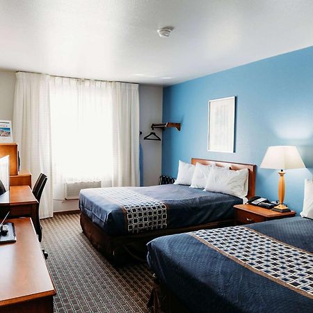 Travelodge By Wyndham Worland מראה חיצוני תמונה