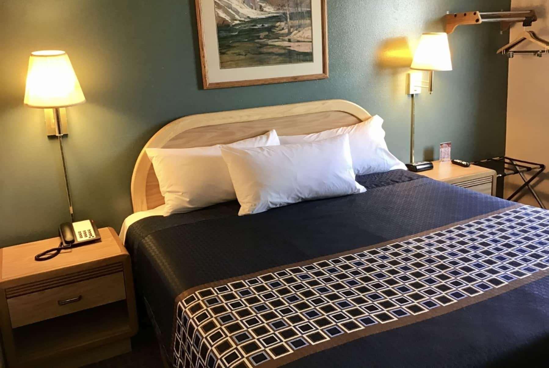 Travelodge By Wyndham Worland מראה חיצוני תמונה